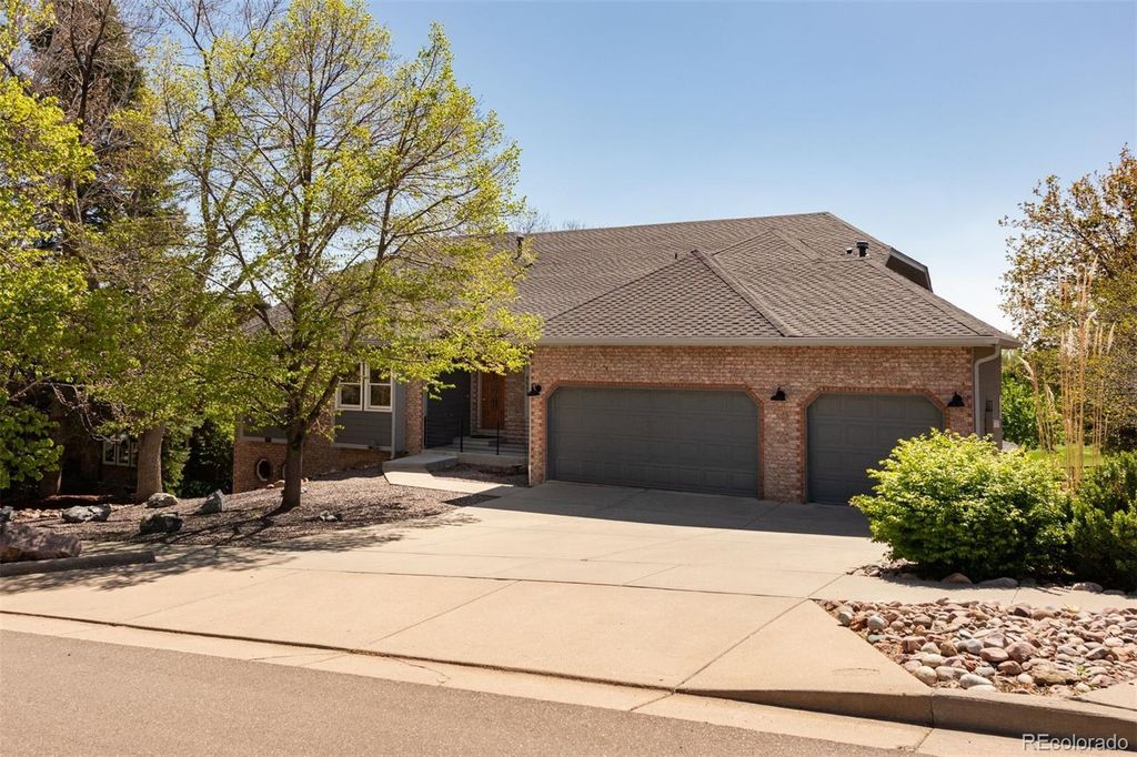 Photo of 6668 Fairways Drive, Longmont, CO 80503 (MLS # 5930006)