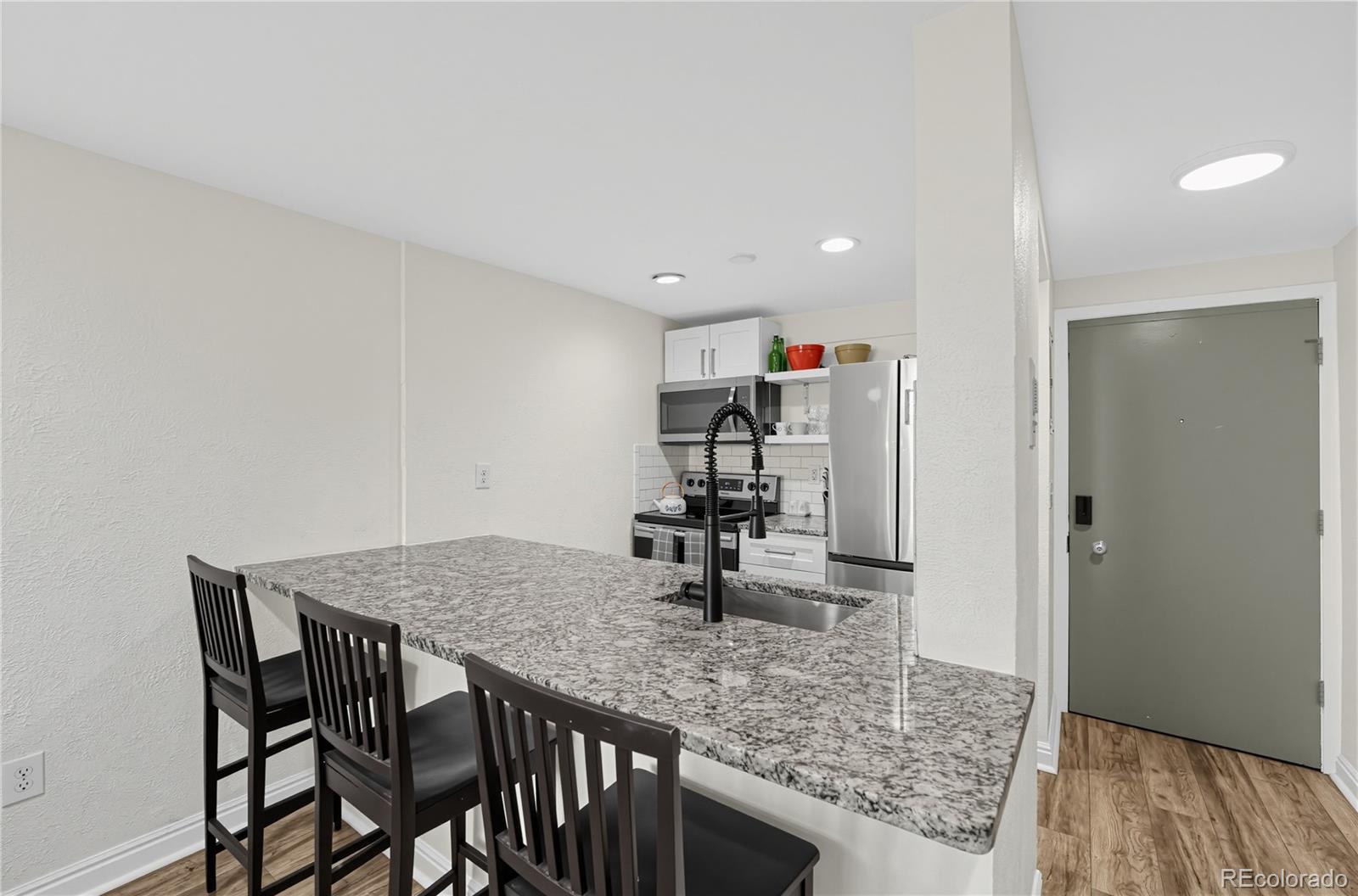 1125 N Washington Street 503