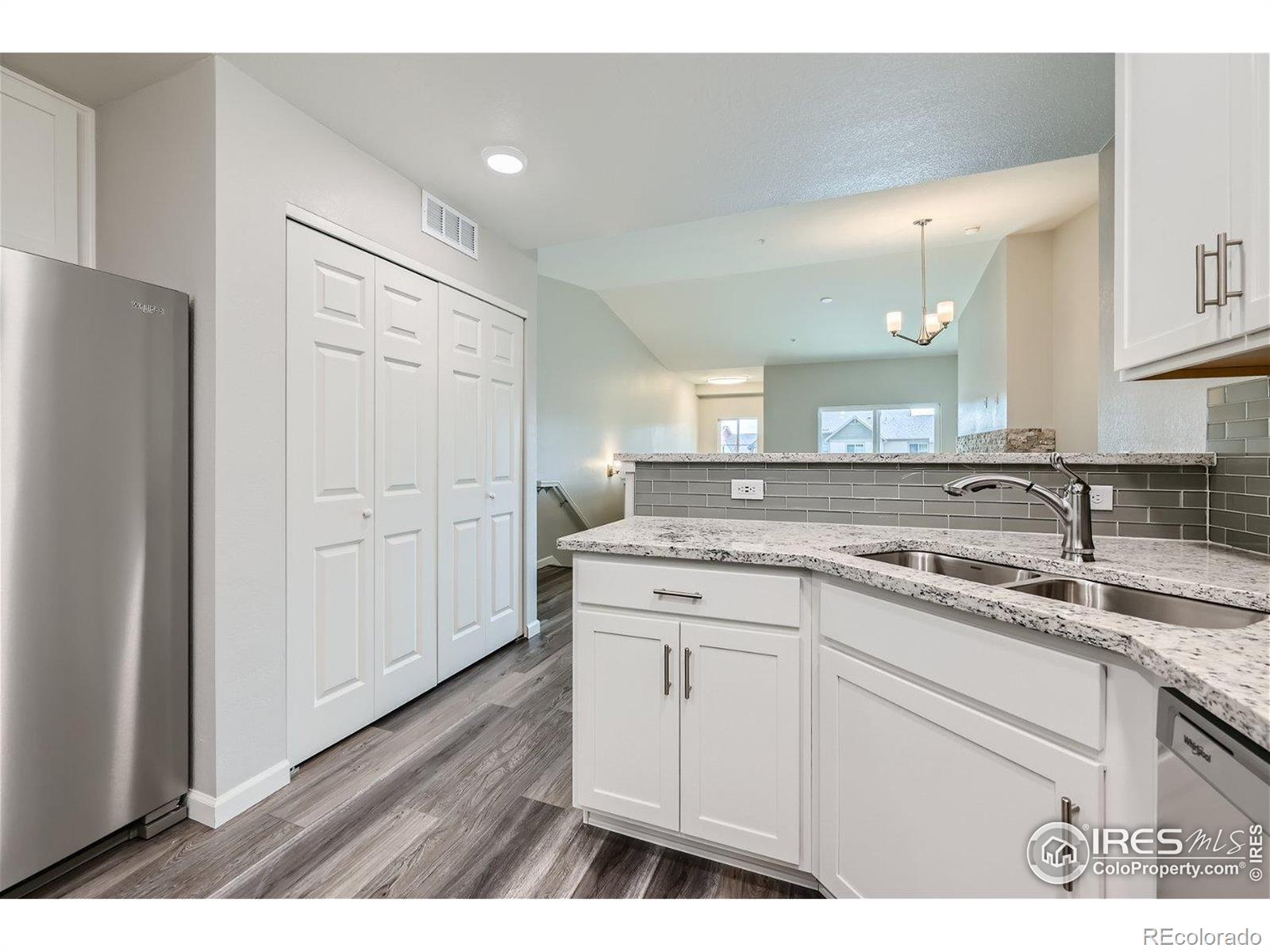 2435 Calais Drive I, Longmont, CO, 80504 3 2435 Calais Drive I