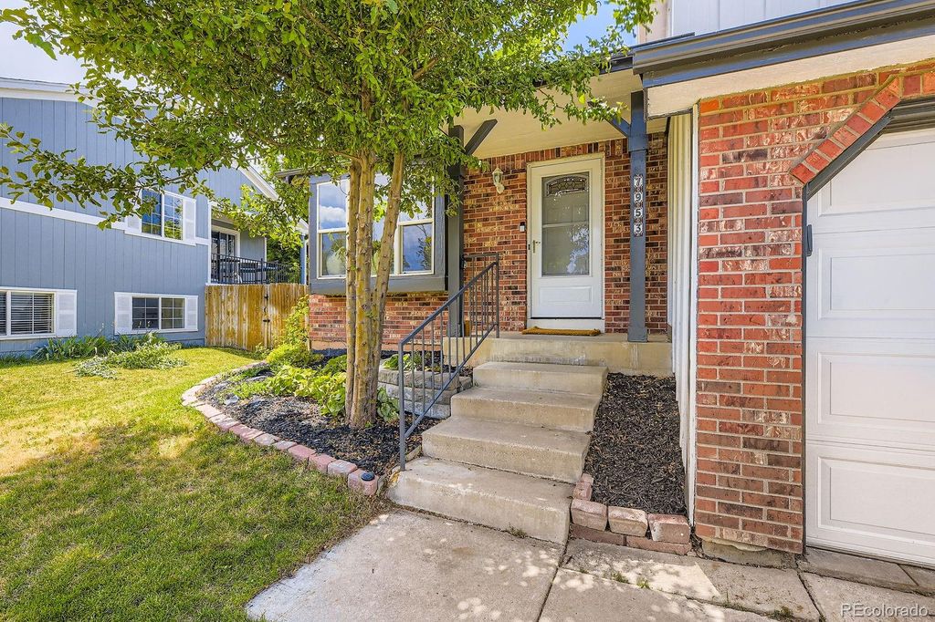 Photo of 7953 S Garrison Way, Littleton, CO 80128 (MLS # 5472049)