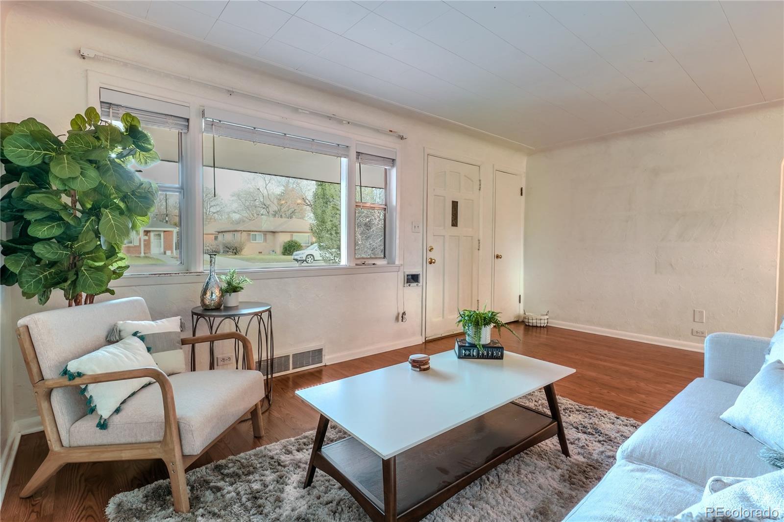 3225 S Williams Street