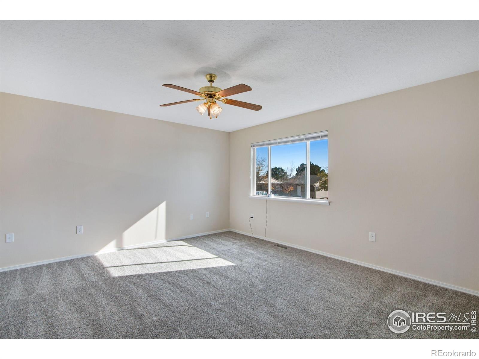 1611 42nd Street