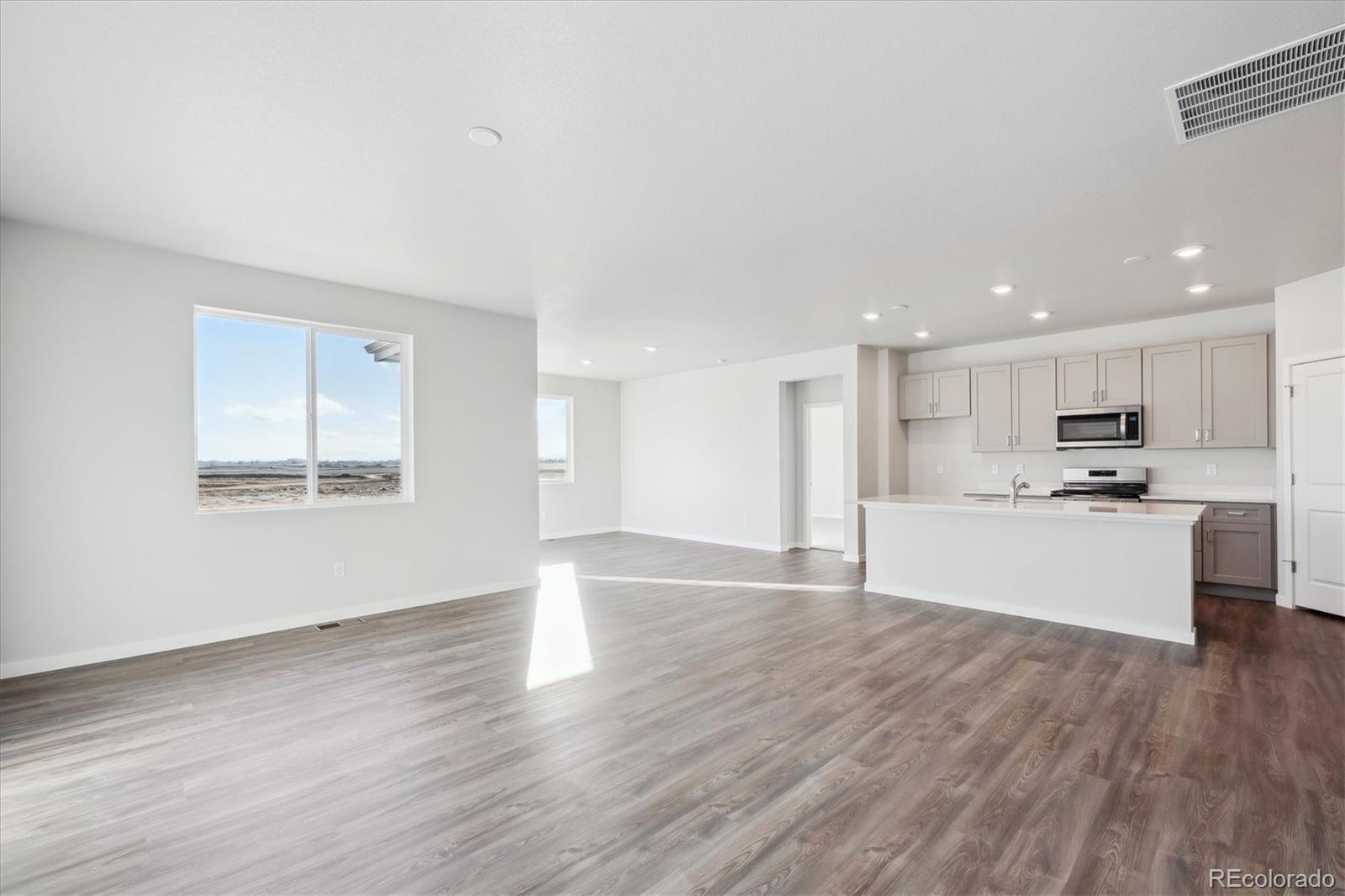 1446 Farmstead Street