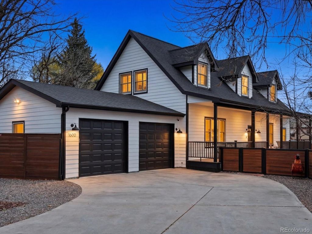 Photo of 1600 Glen Ayr Drive, Lakewood, CO 80215 (MLS # 6730845)