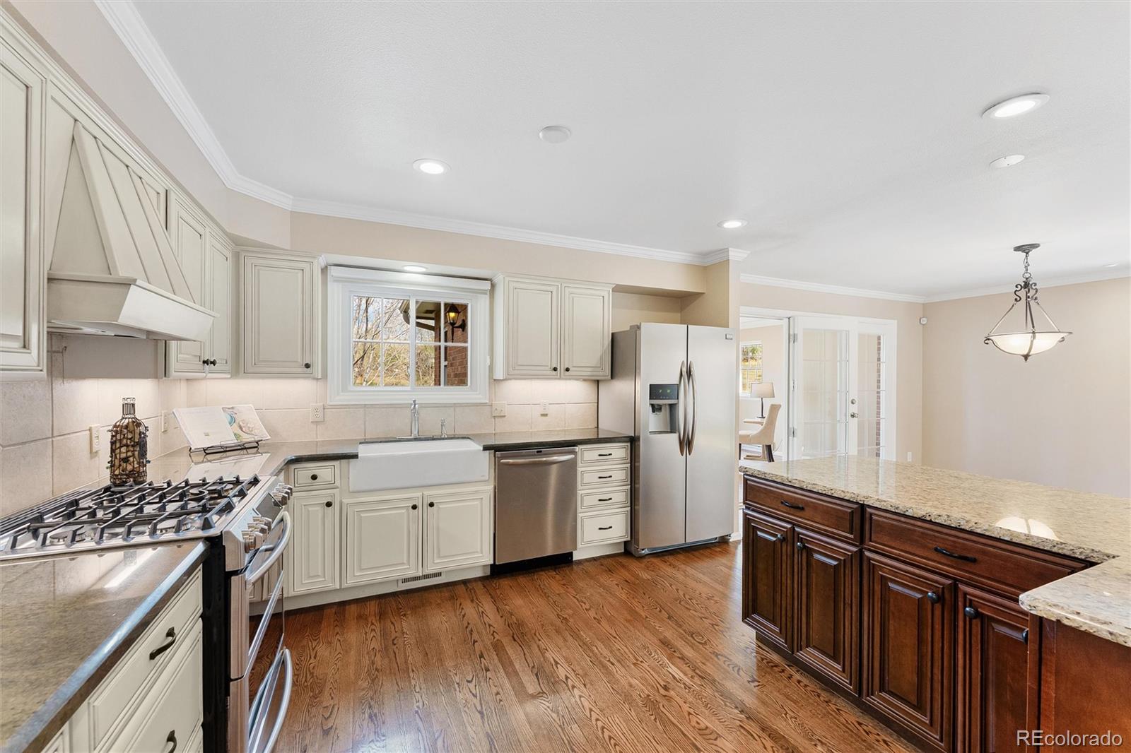 8926 Greenspointe Lane