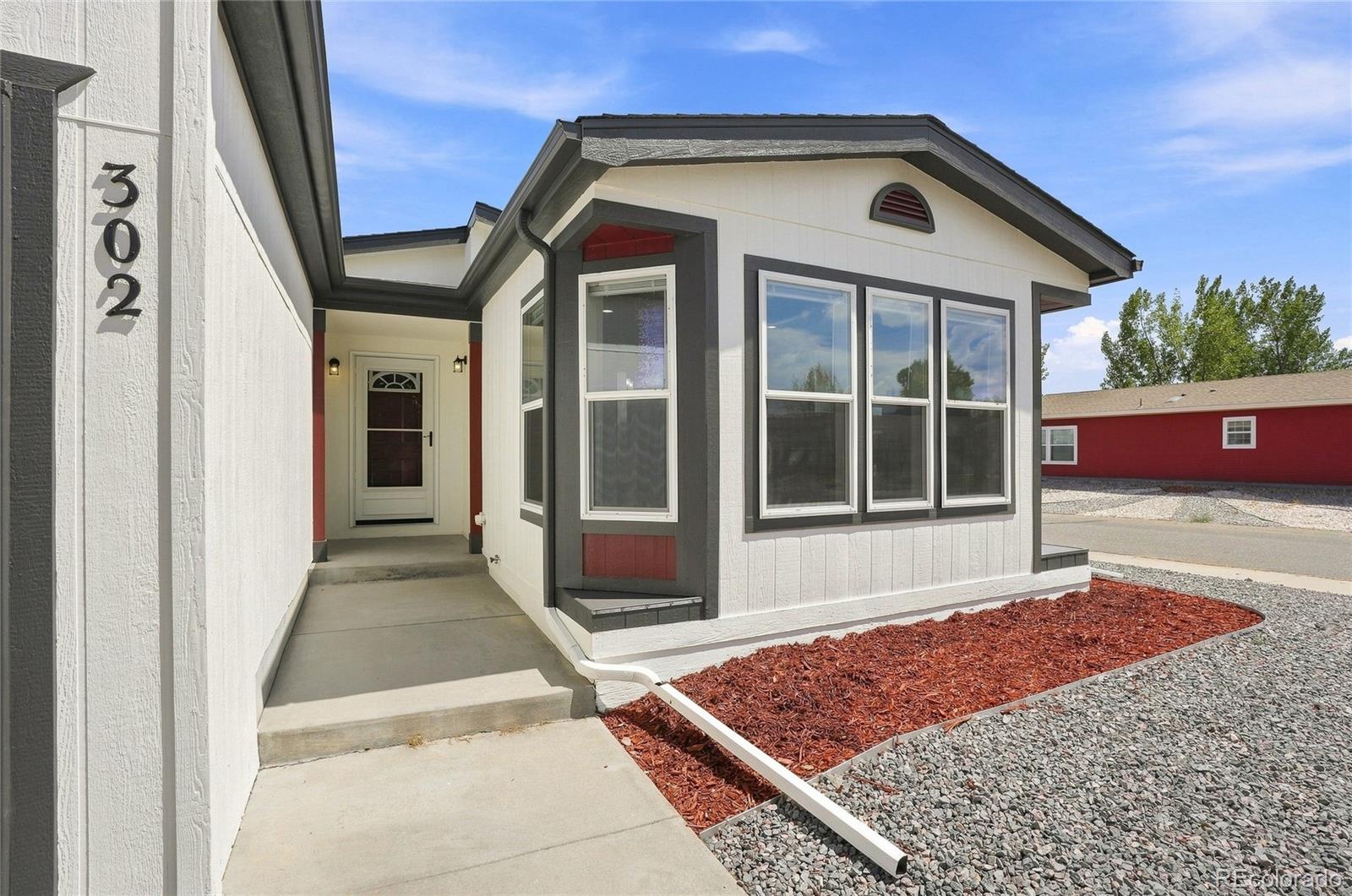 302 Apache Place