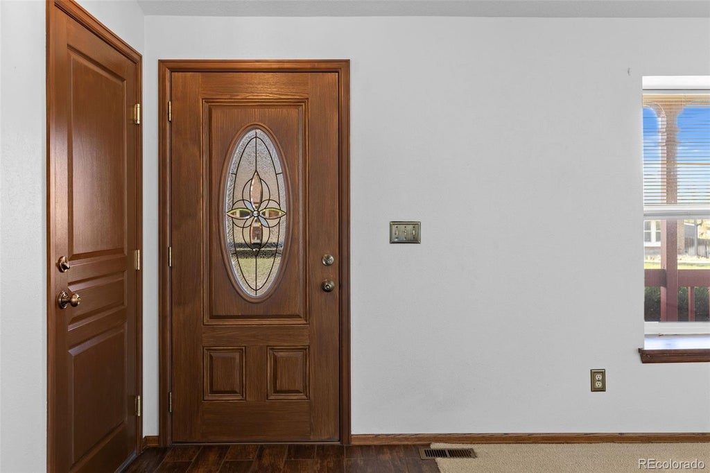 Photo of 5078 S Gibraltar Way, Centennial, CO 80015 (MLS # 6538439)