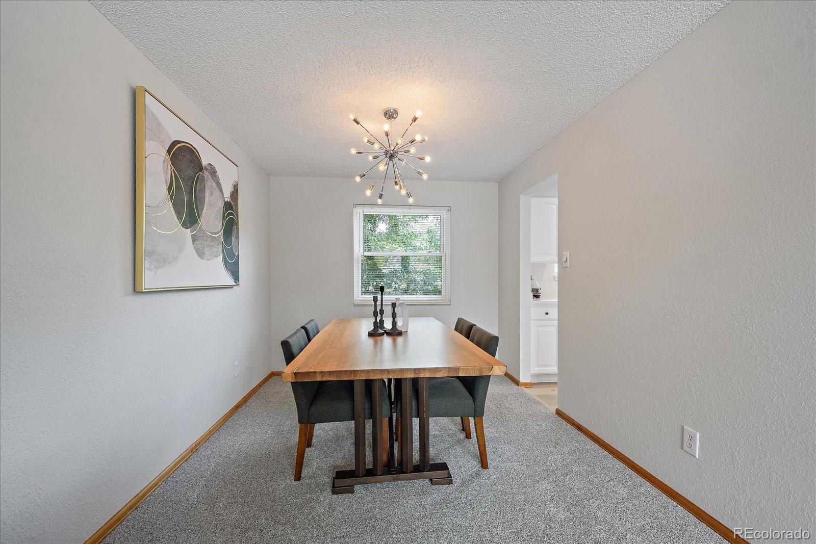 10961 Gray Circle