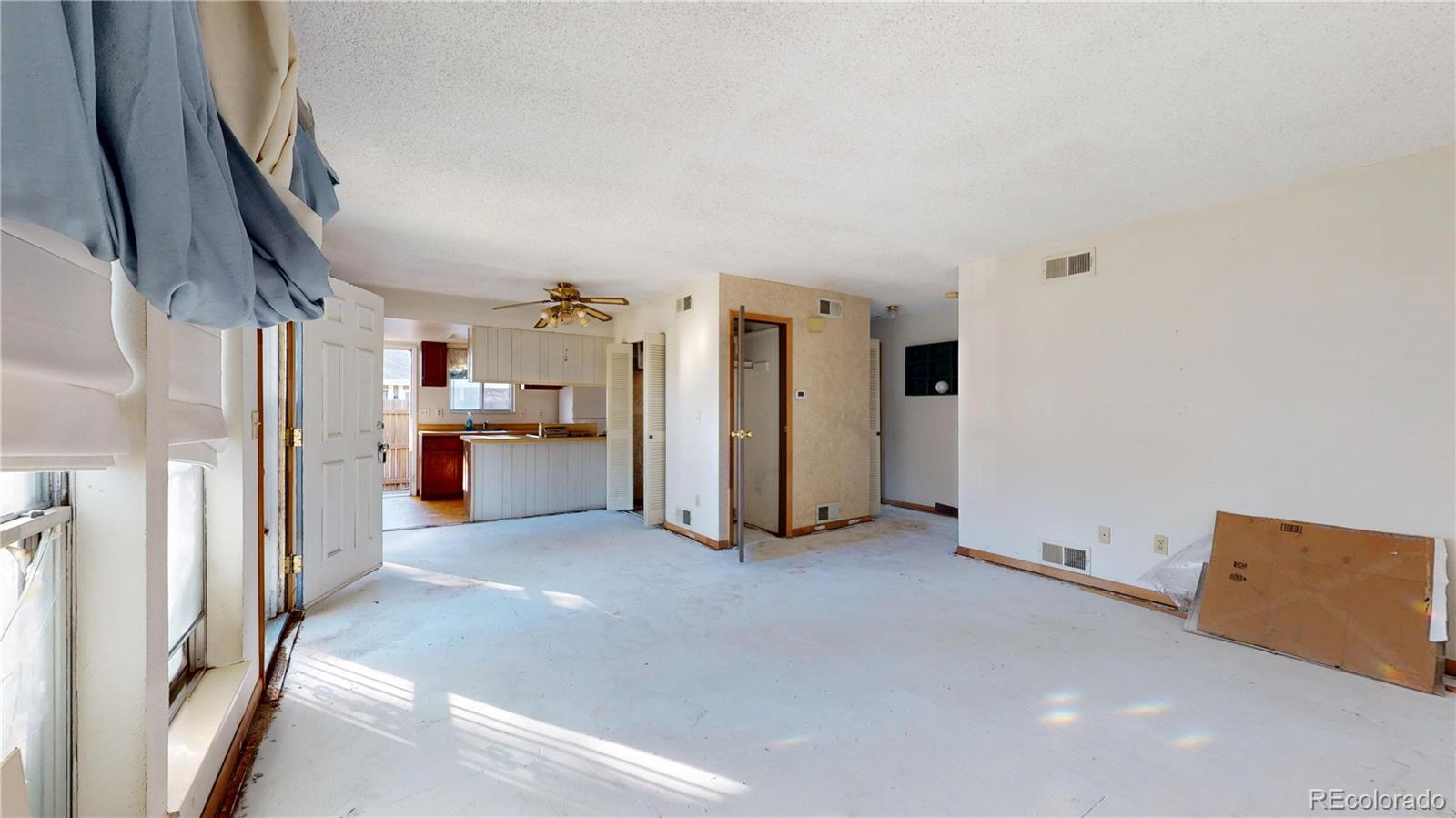 10001 E Evans Avenue 83A