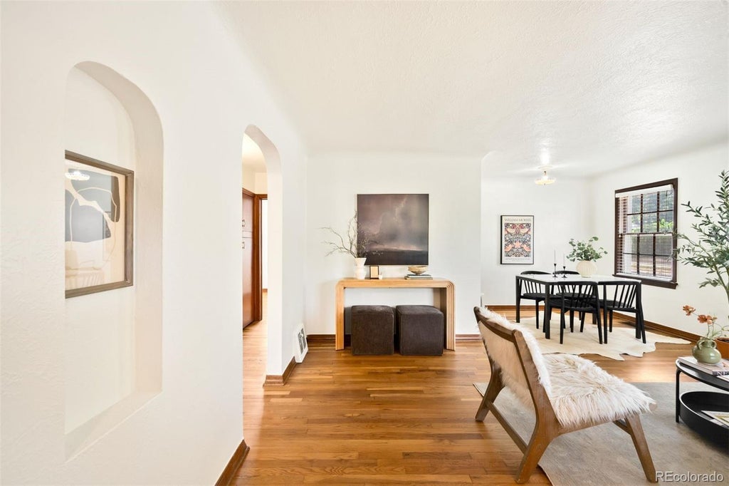 Photo of 2201 S Franklin Street, Denver, CO 80210 (MLS # 7630516)