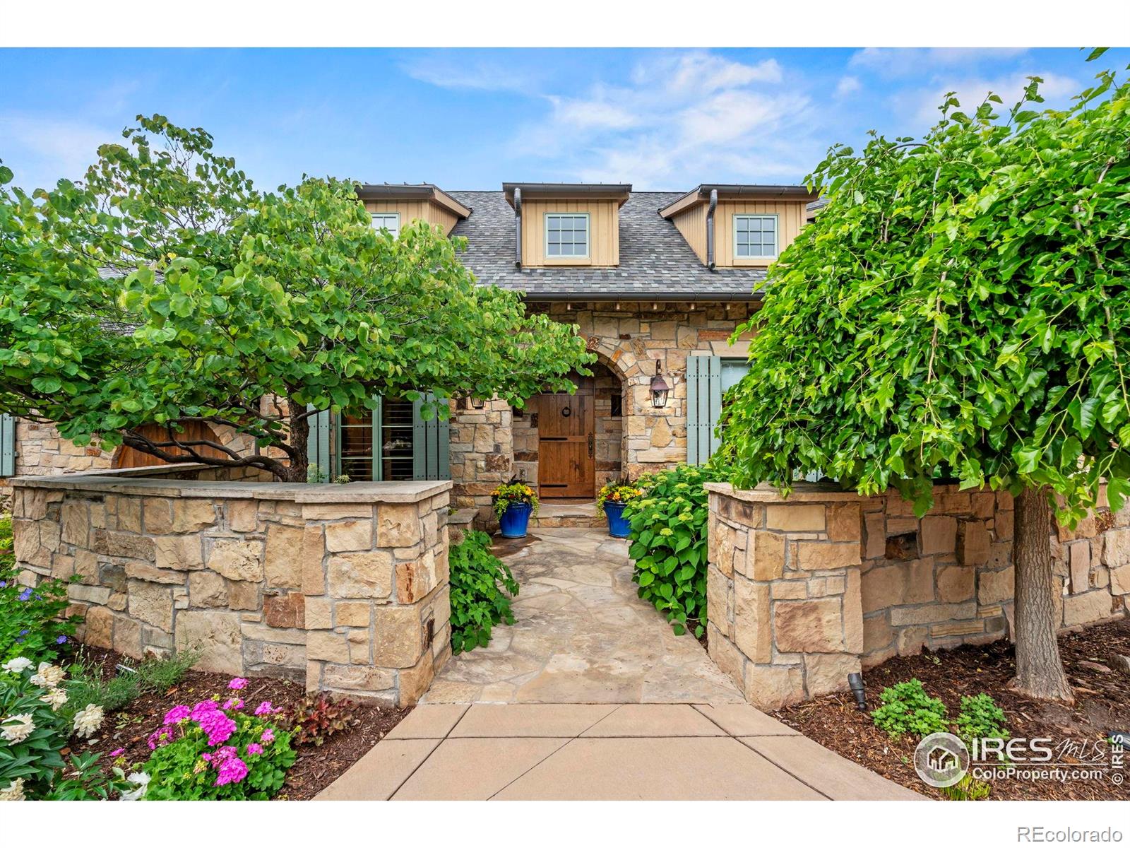 6619 Ridgeline Drive