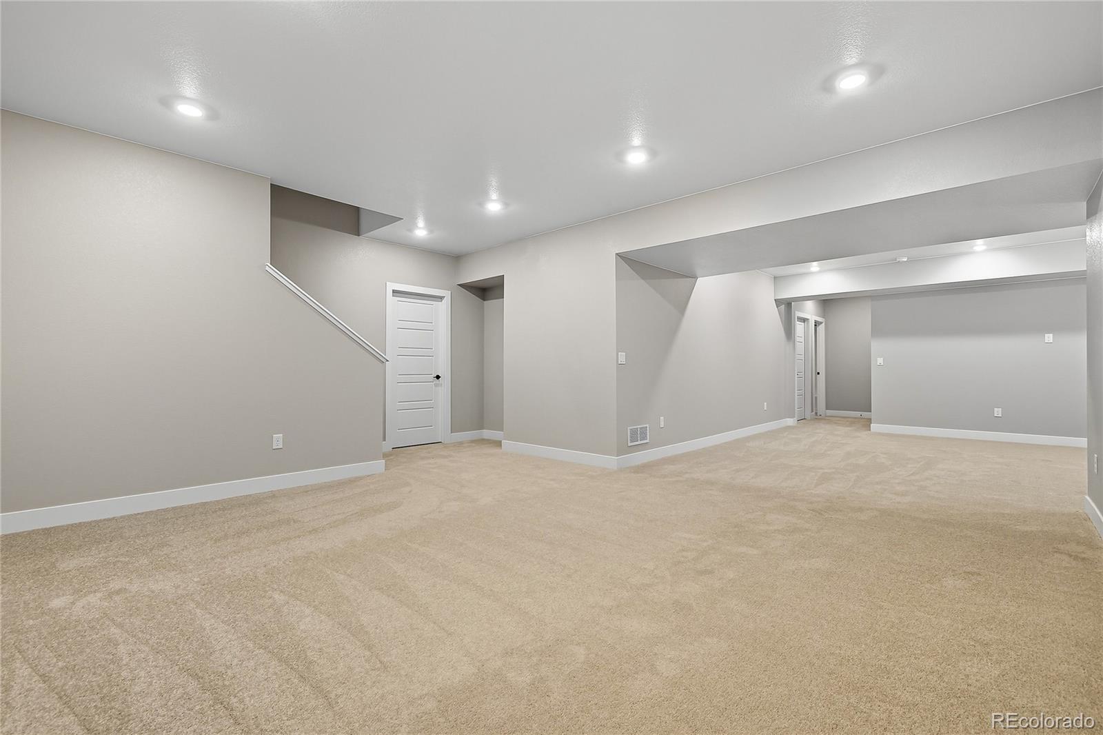 5591 Farrier Point
