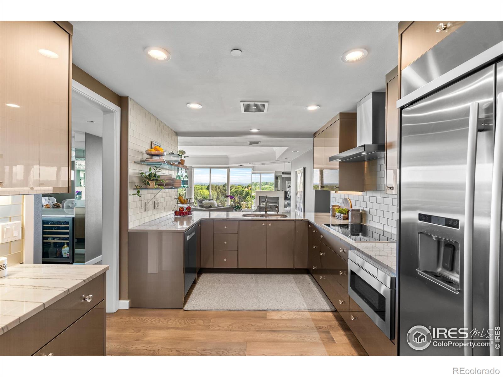 1900 E Girard Place 1008, Englewood, CO, 80113 4 1900 E Girard Place 1008