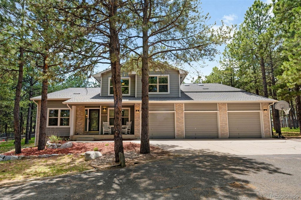 Photo of 19780 Indian Summer Lane, Monument, CO 80132 (MLS # 1764163)