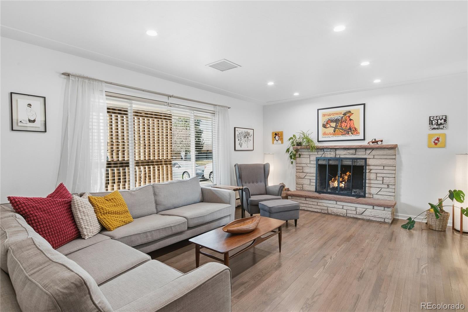 5974 S Pennsylvania Street