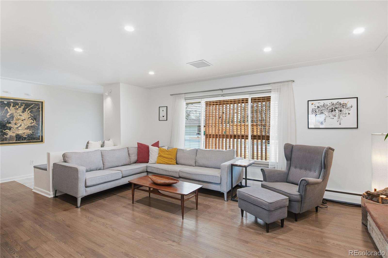 5974 S Pennsylvania Street