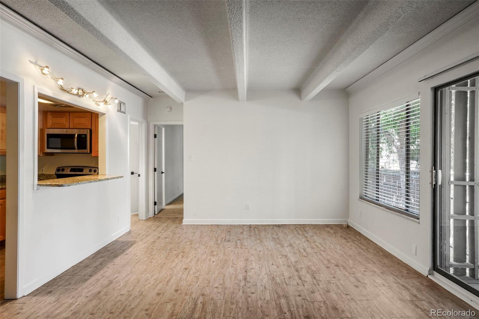 2525 S Dayton Way 1511
