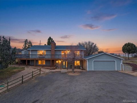Photo of 847 Coronado Drive, Sedalia, CO 80135 (MLS # 1938040)