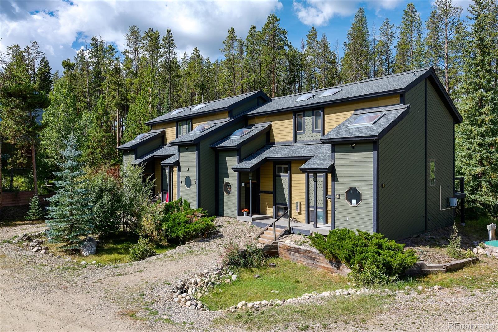 300 Kings Crossing Road B3