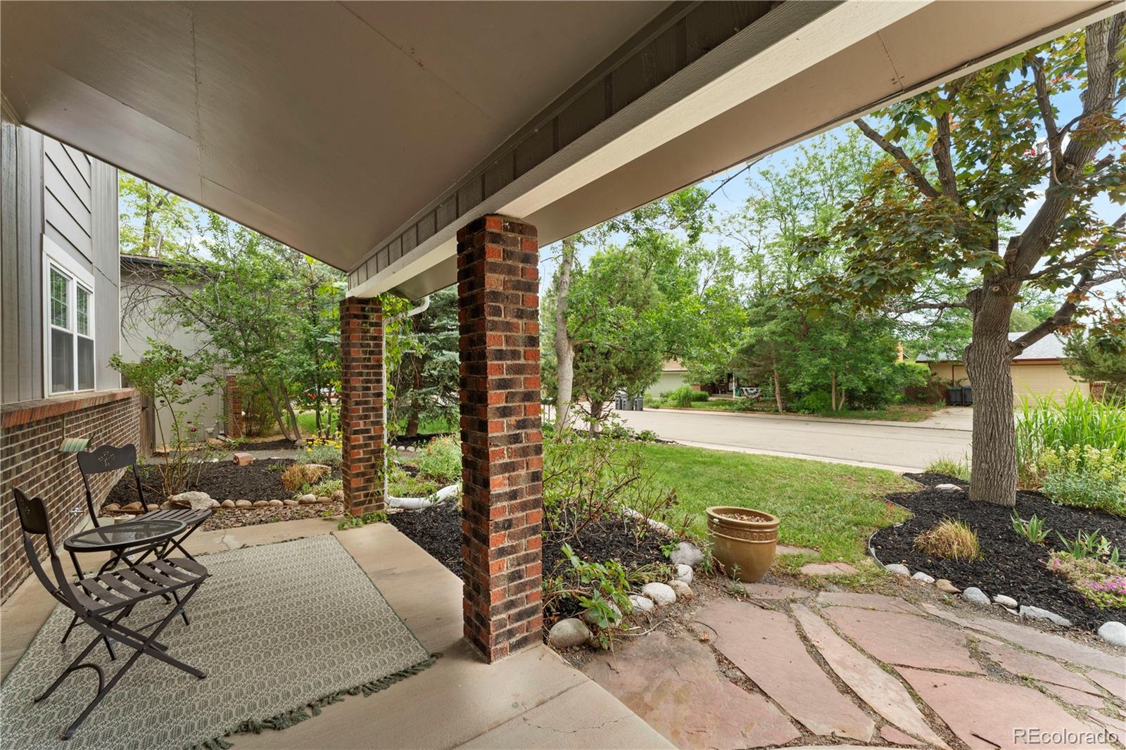 990 Sparta Drive