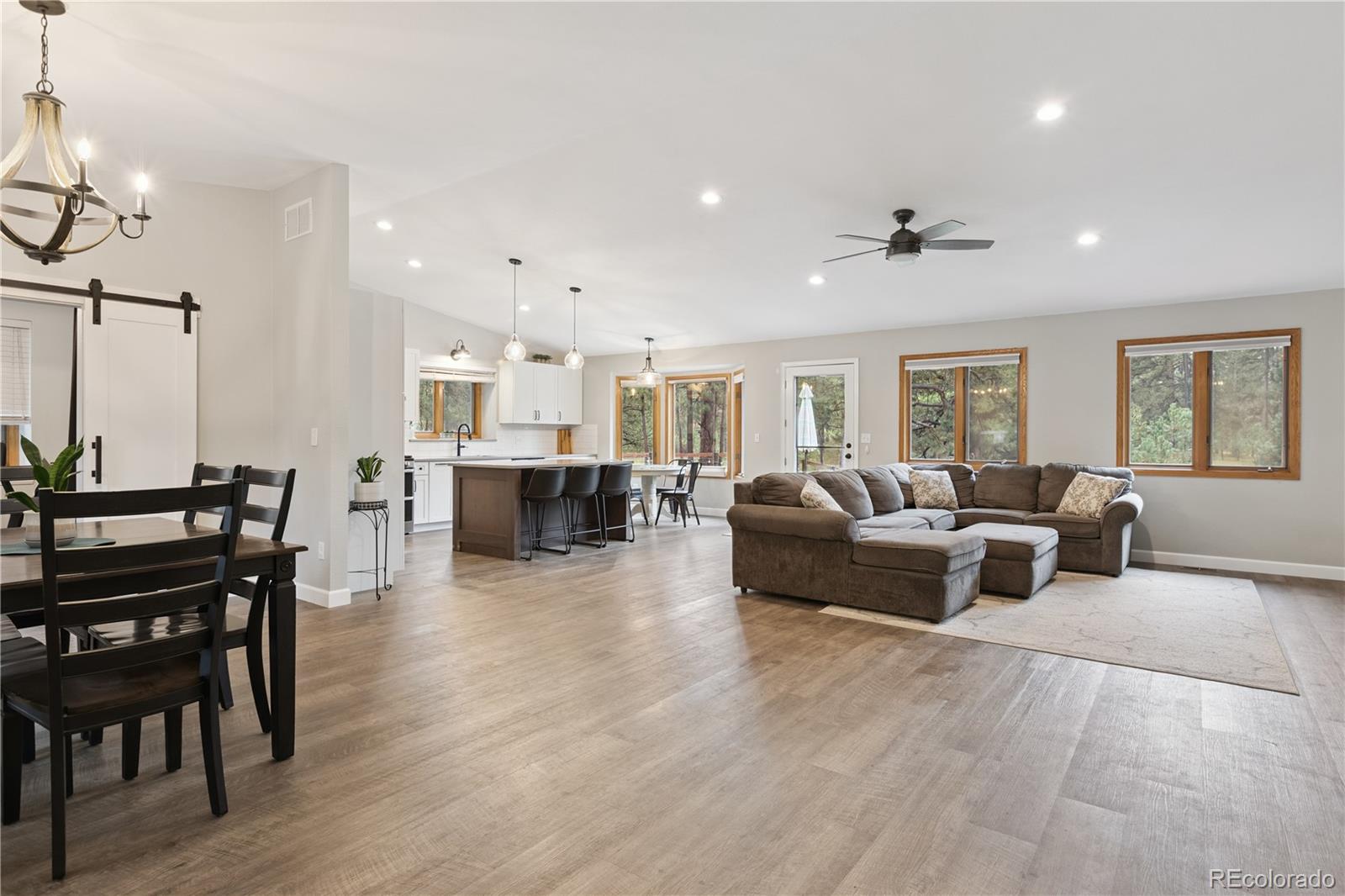 35720 Whispering Pine