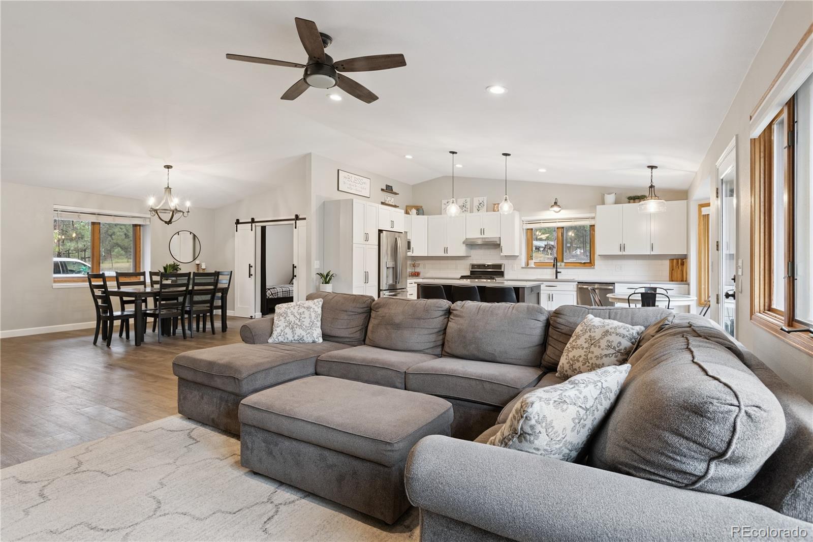 35720 Whispering Pine