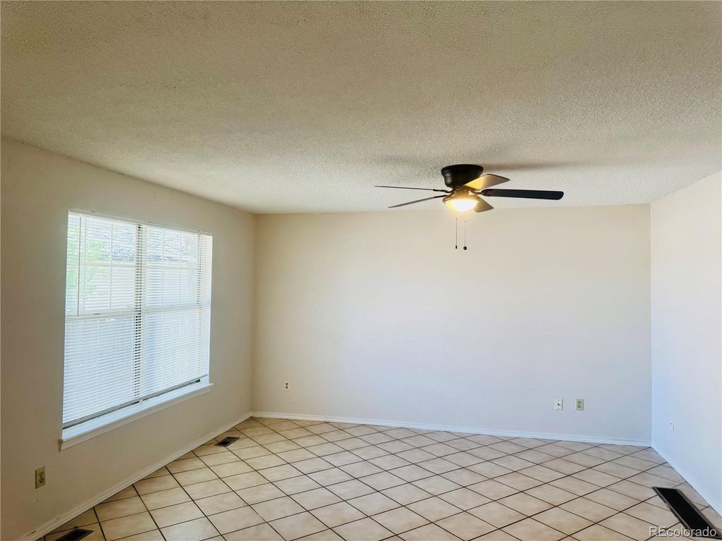 Photo of 14862 E Elk Place, Denver, CO 80239 (MLS # 1620465)