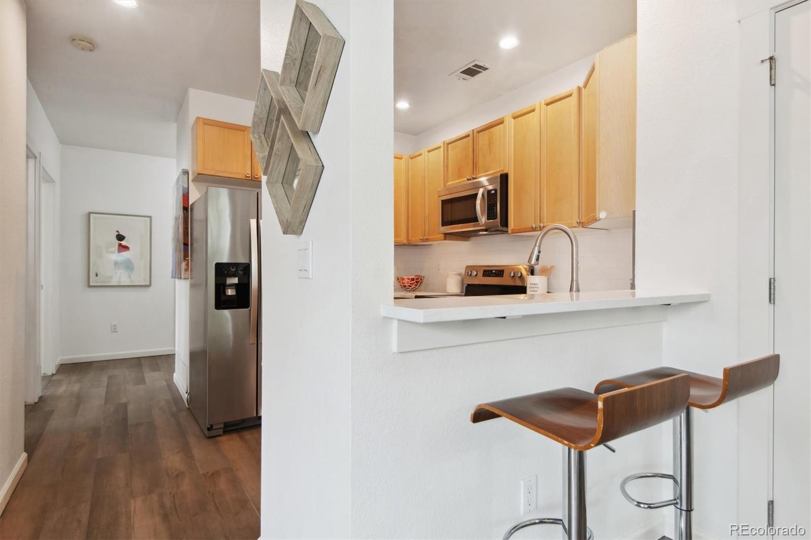 2708 Syracuse Street 109, Denver, CO, 80238 3 2708 Syracuse Street 109
