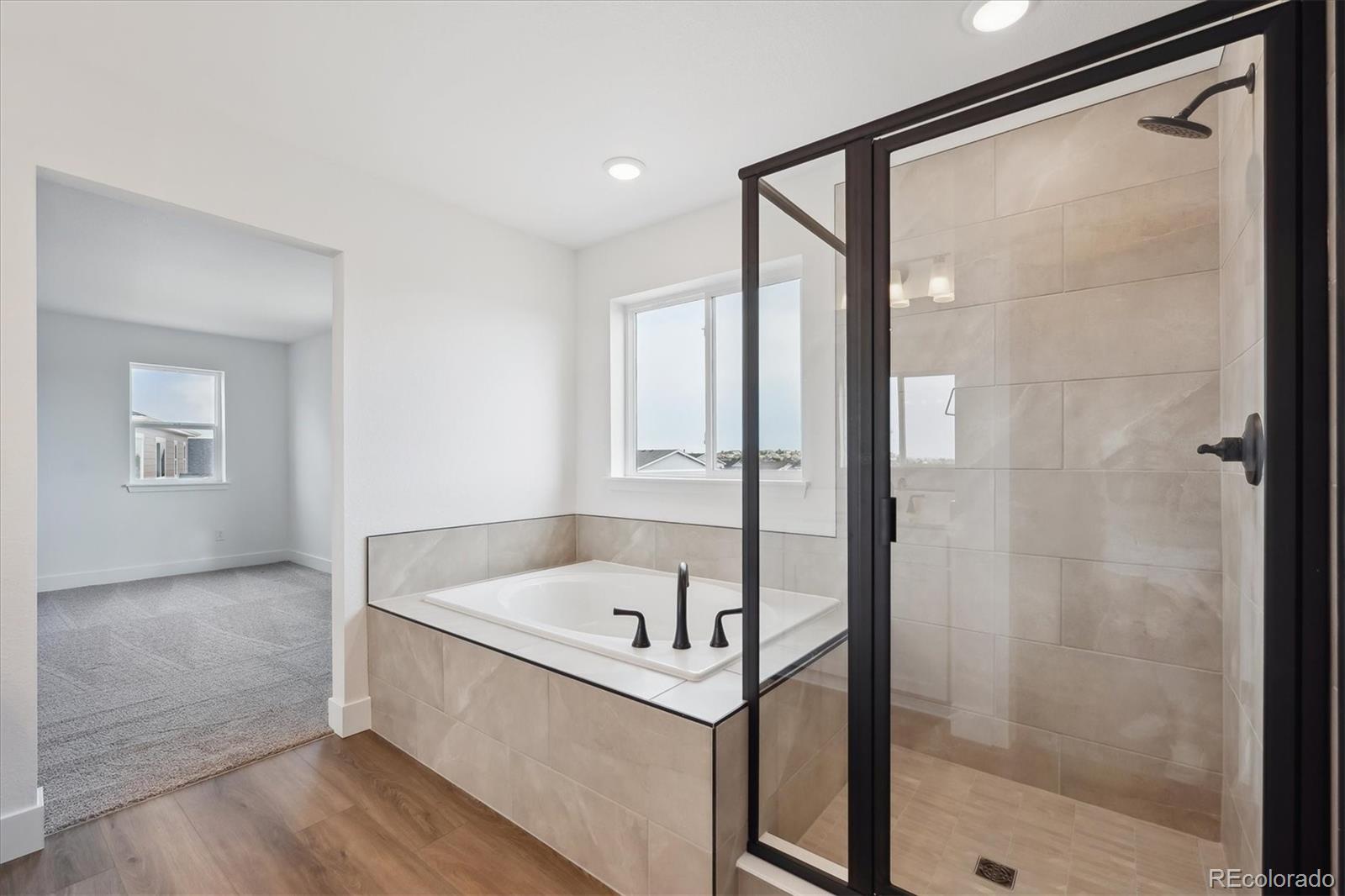 7016 E 126th Place