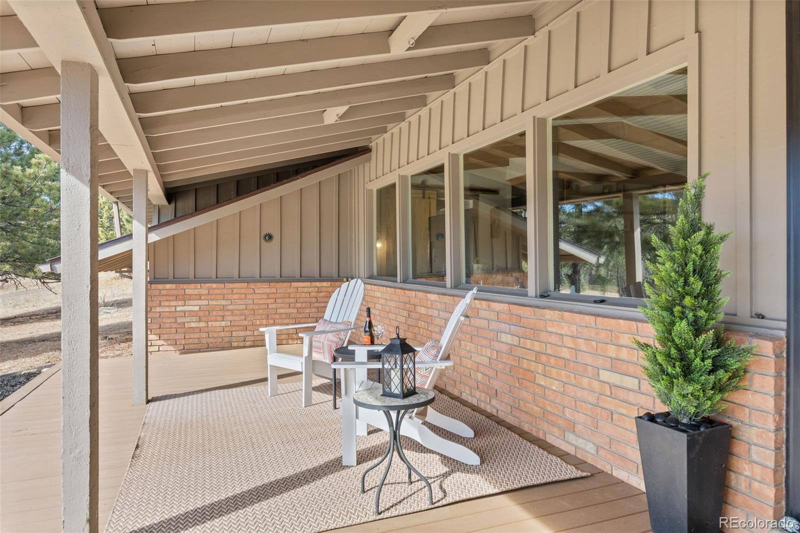 3886 Ponderosa Drive