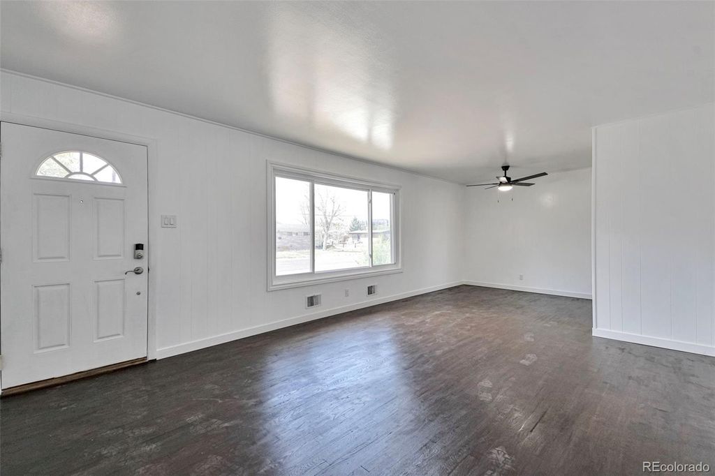 Photo of 5718 Iris Street, Arvada, CO 80002 (MLS # 6898004)
