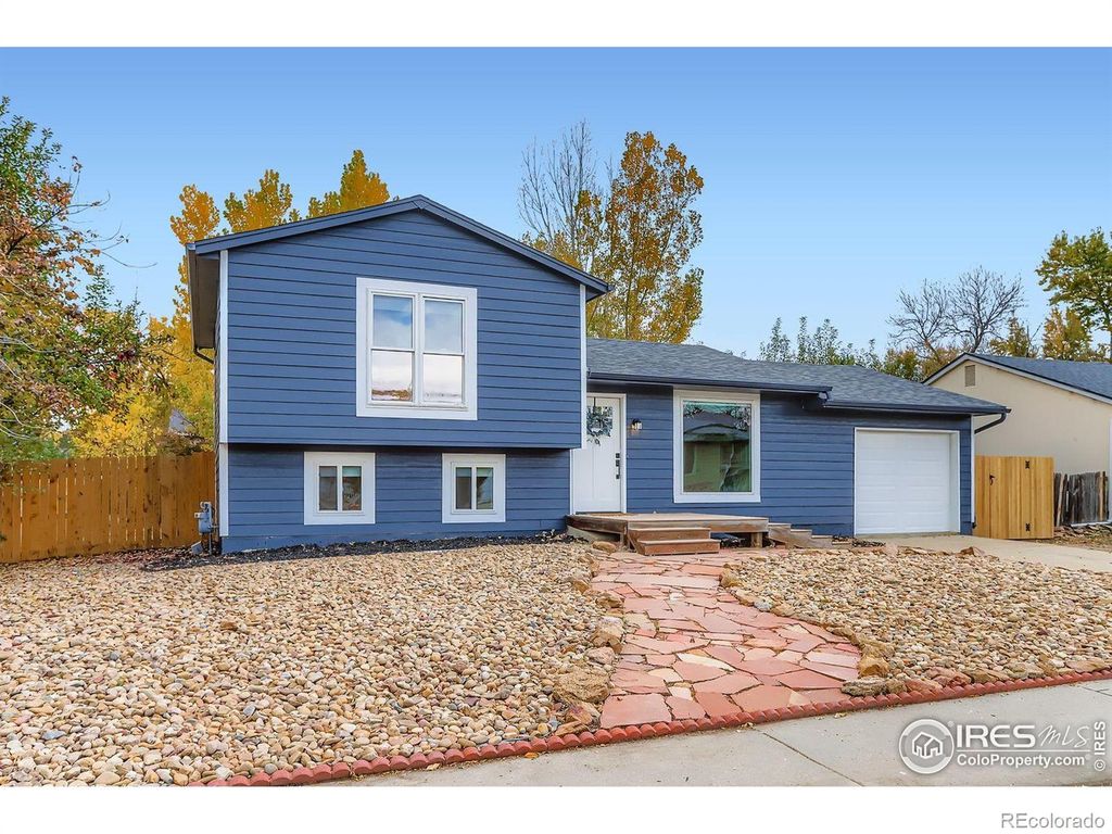 Photo of 2339 Bowen Street, Longmont, CO 80501 (MLS # IR1046523)