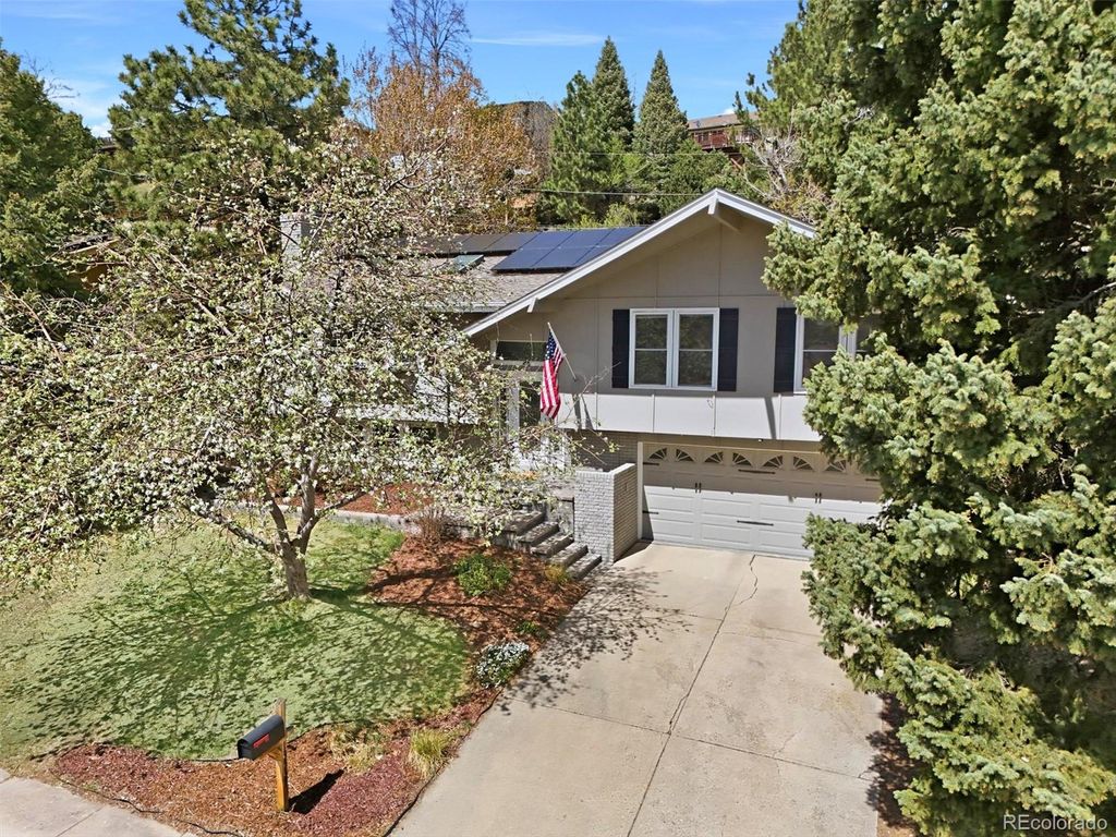 Photo of 13537 W Exposition Drive, Lakewood, CO 80228 (MLS # 8295175)
