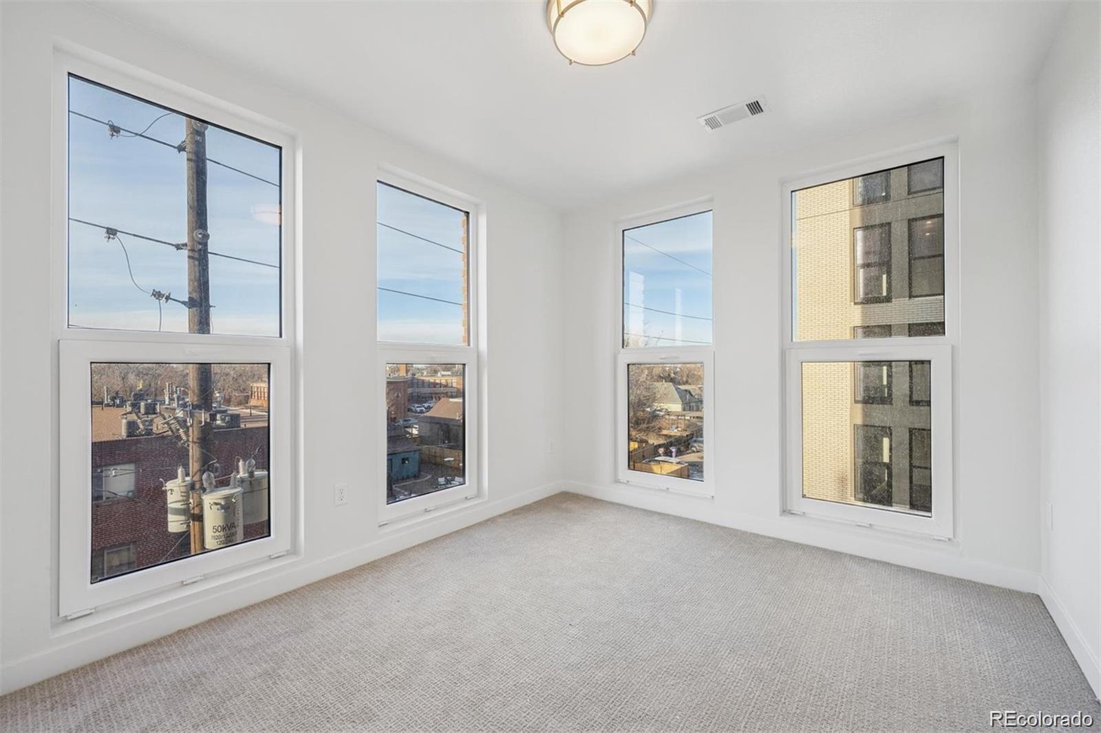 639 29th Street 600