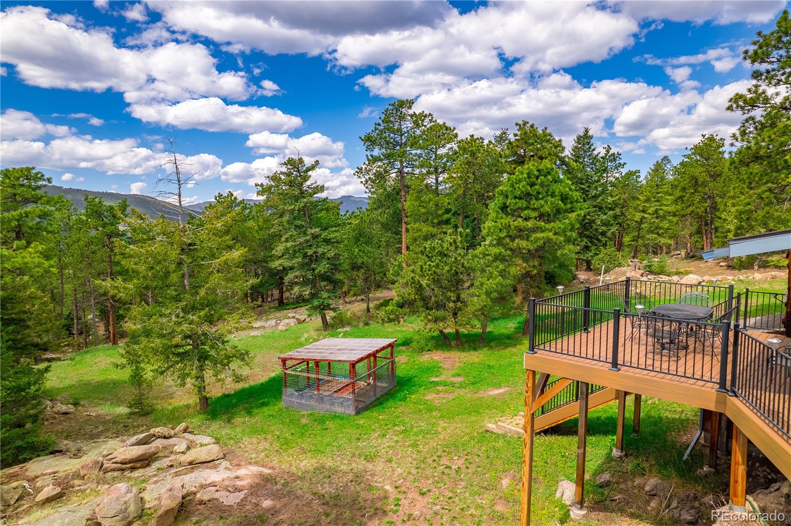 8838 Hillview Road