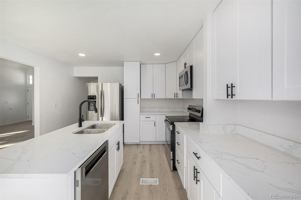 Photo of 2370 Redwood Avenue, Lafayette, CO 80026 (MLS # 8066858)