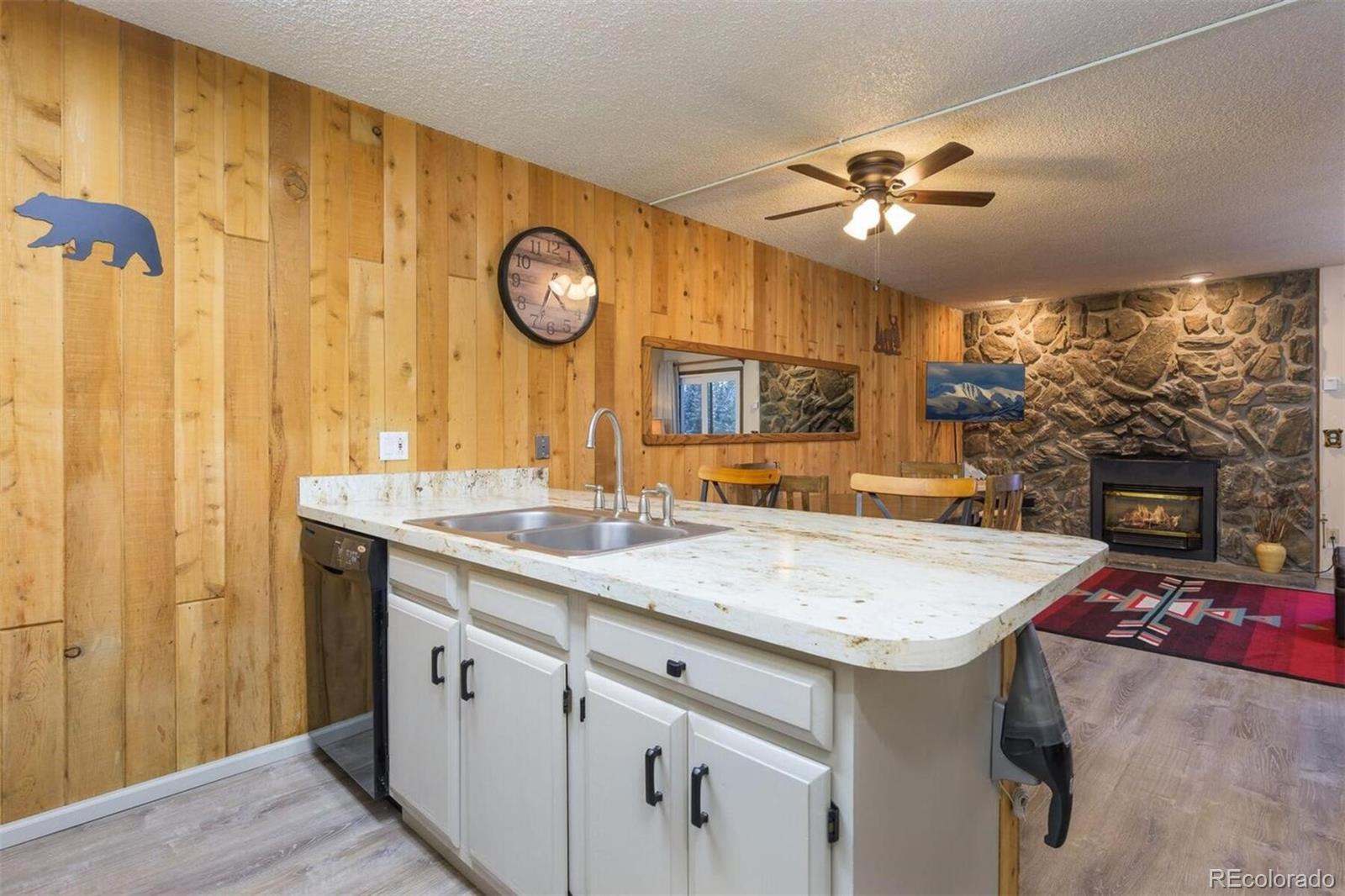 490 Kings Crossing Road 113