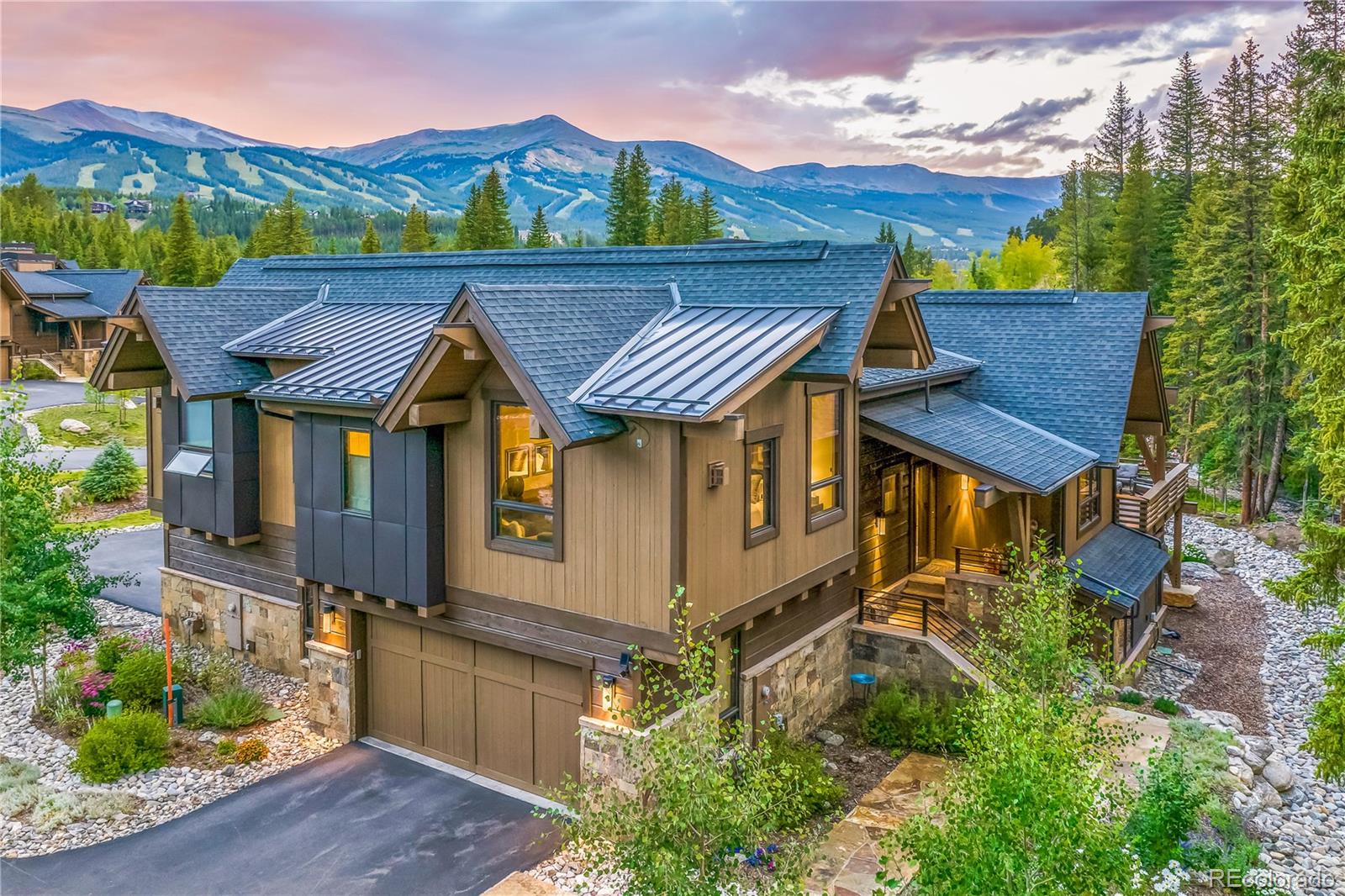 378 River Park Drive