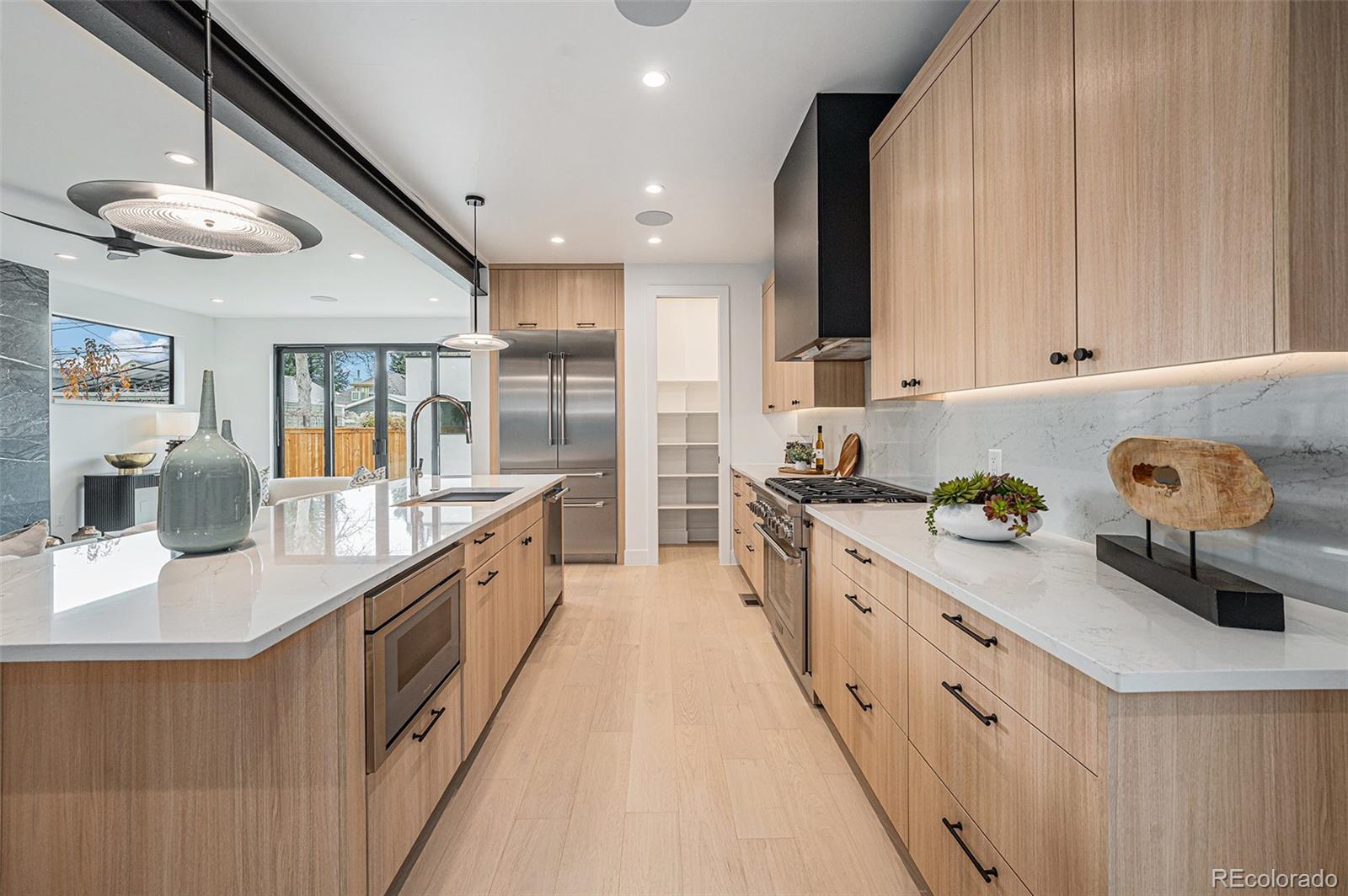 1023 S Emerson Street