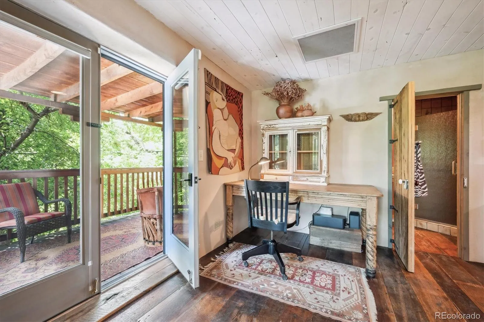 Golden, Colorado 80401, United States, 4 Bedrooms Bedrooms, ,4 BathroomsBathrooms,Residential,Active,151304