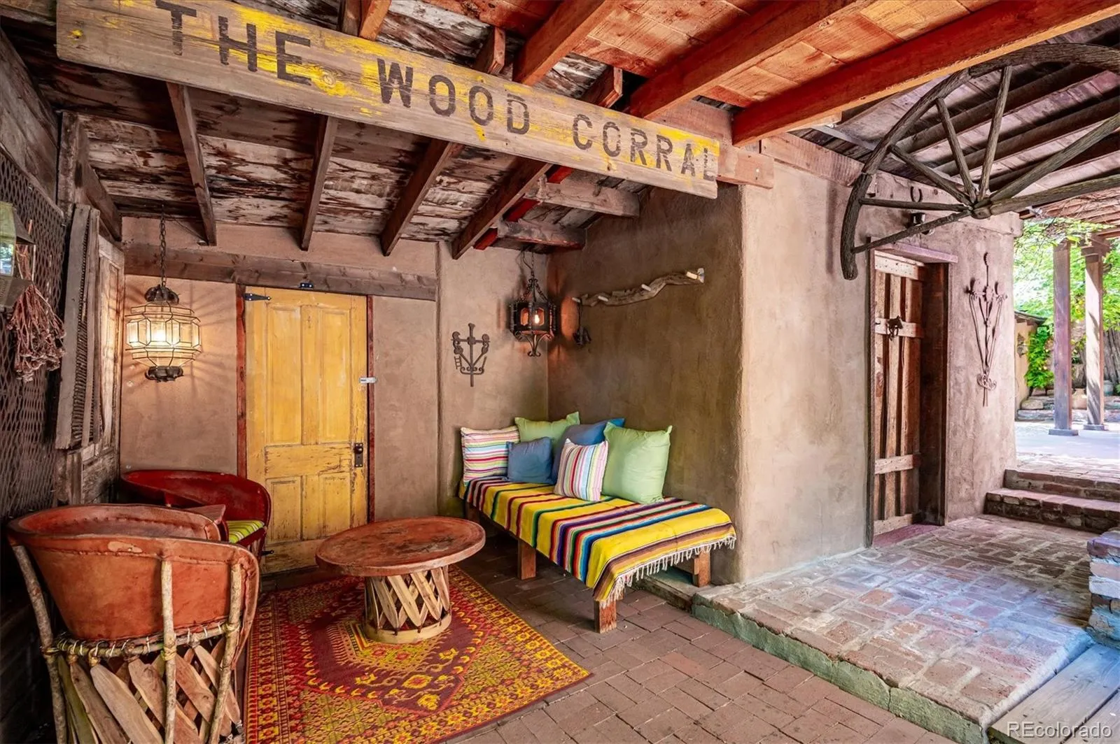 Golden, Colorado 80401, United States, 4 Bedrooms Bedrooms, ,4 BathroomsBathrooms,Residential,Active,151304