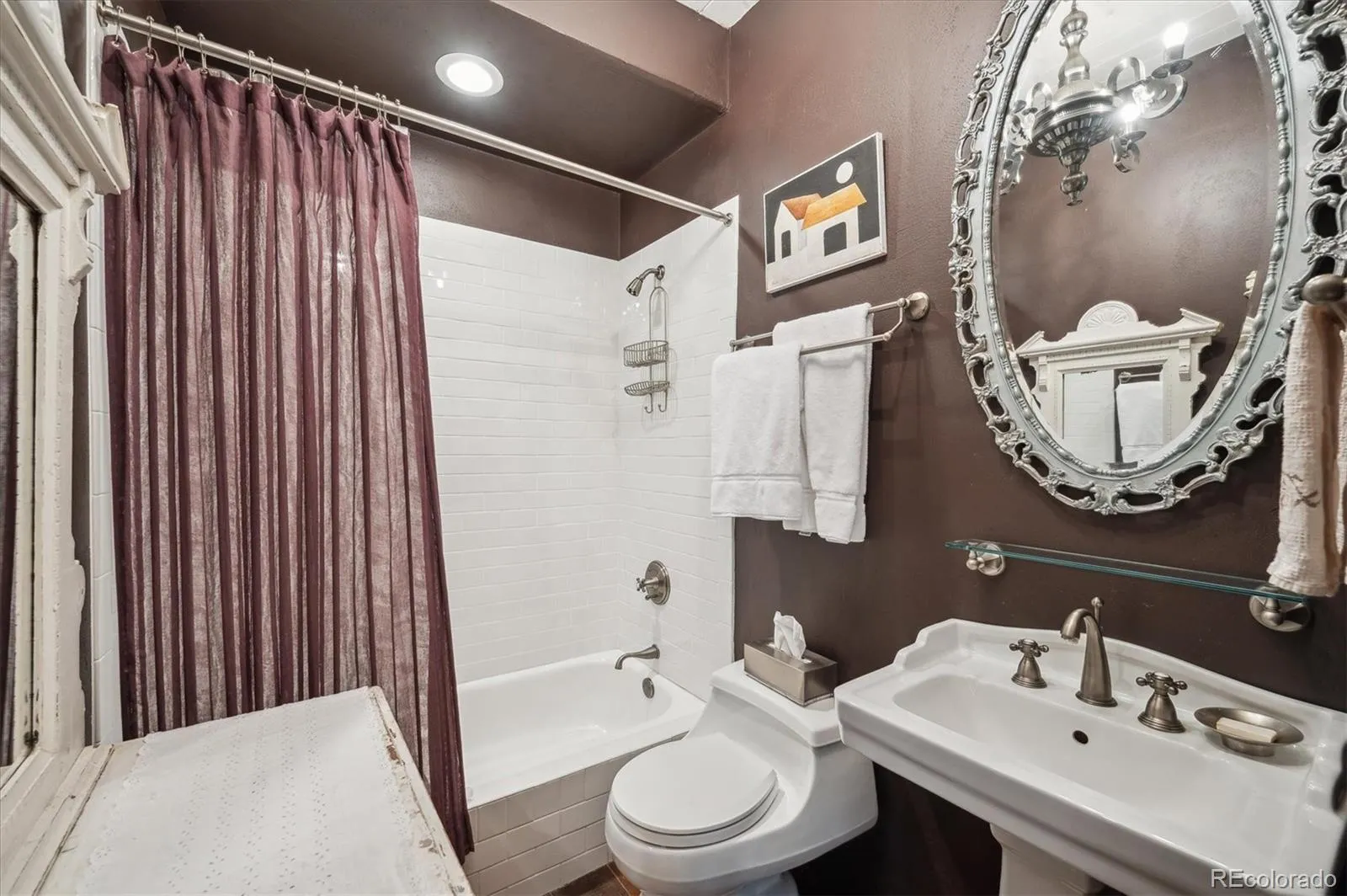 Golden, Colorado 80401, United States, 4 Bedrooms Bedrooms, ,4 BathroomsBathrooms,Residential,Active,151304