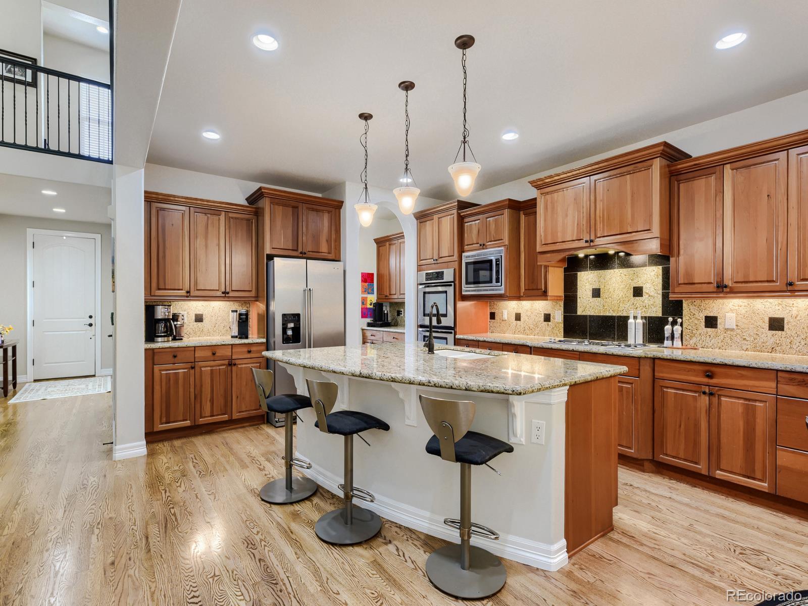 9889 Sunset Hill Circle