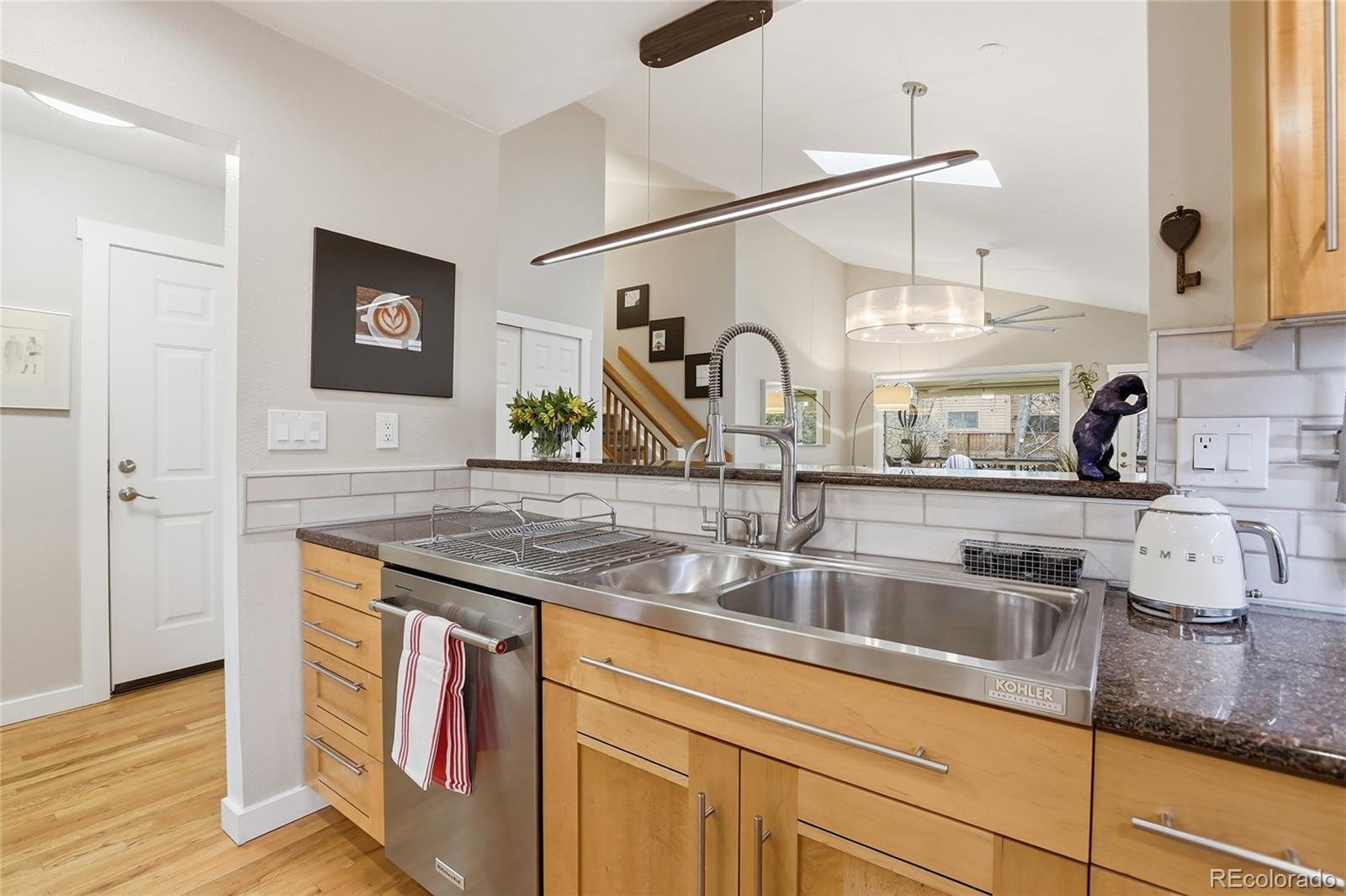 7900 E Dartmouth Avenue 60