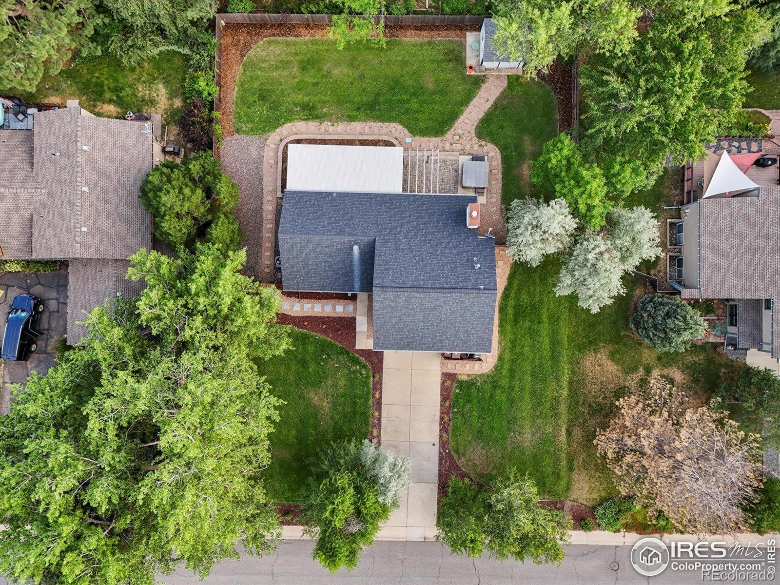 7466 Old Post Road
