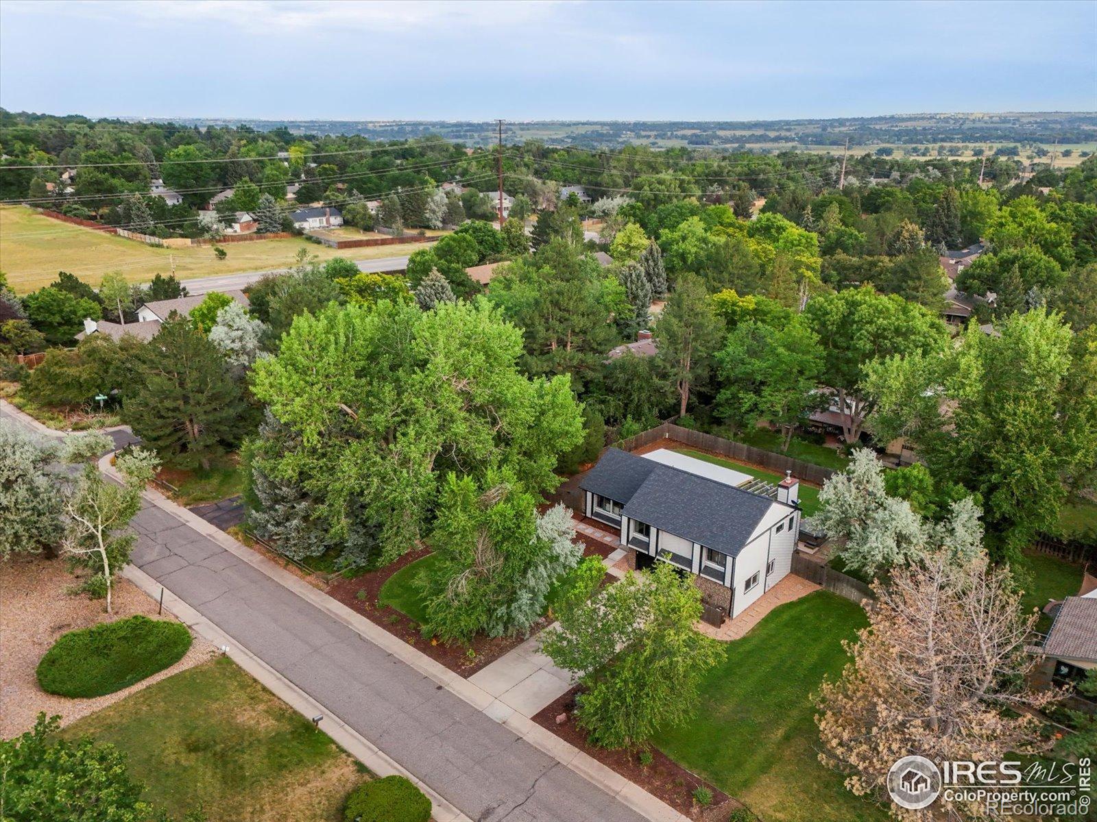 7466 Old Post Road