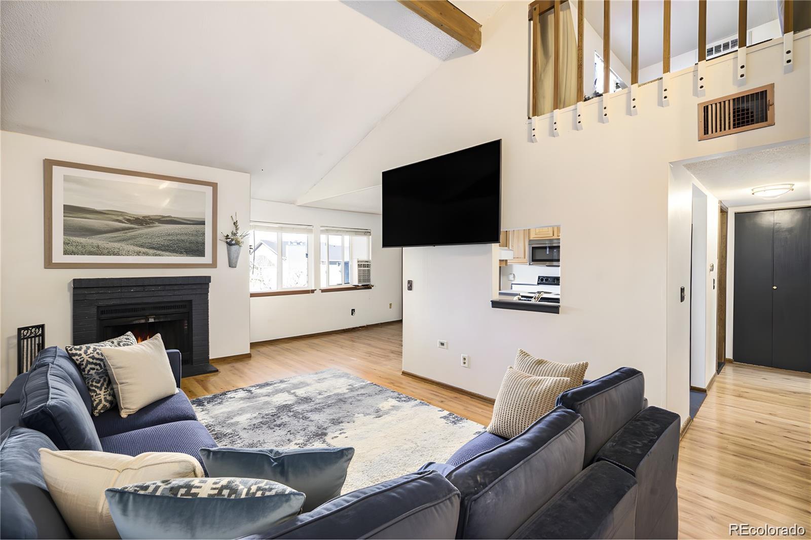 8100 W Quincy Avenue N12