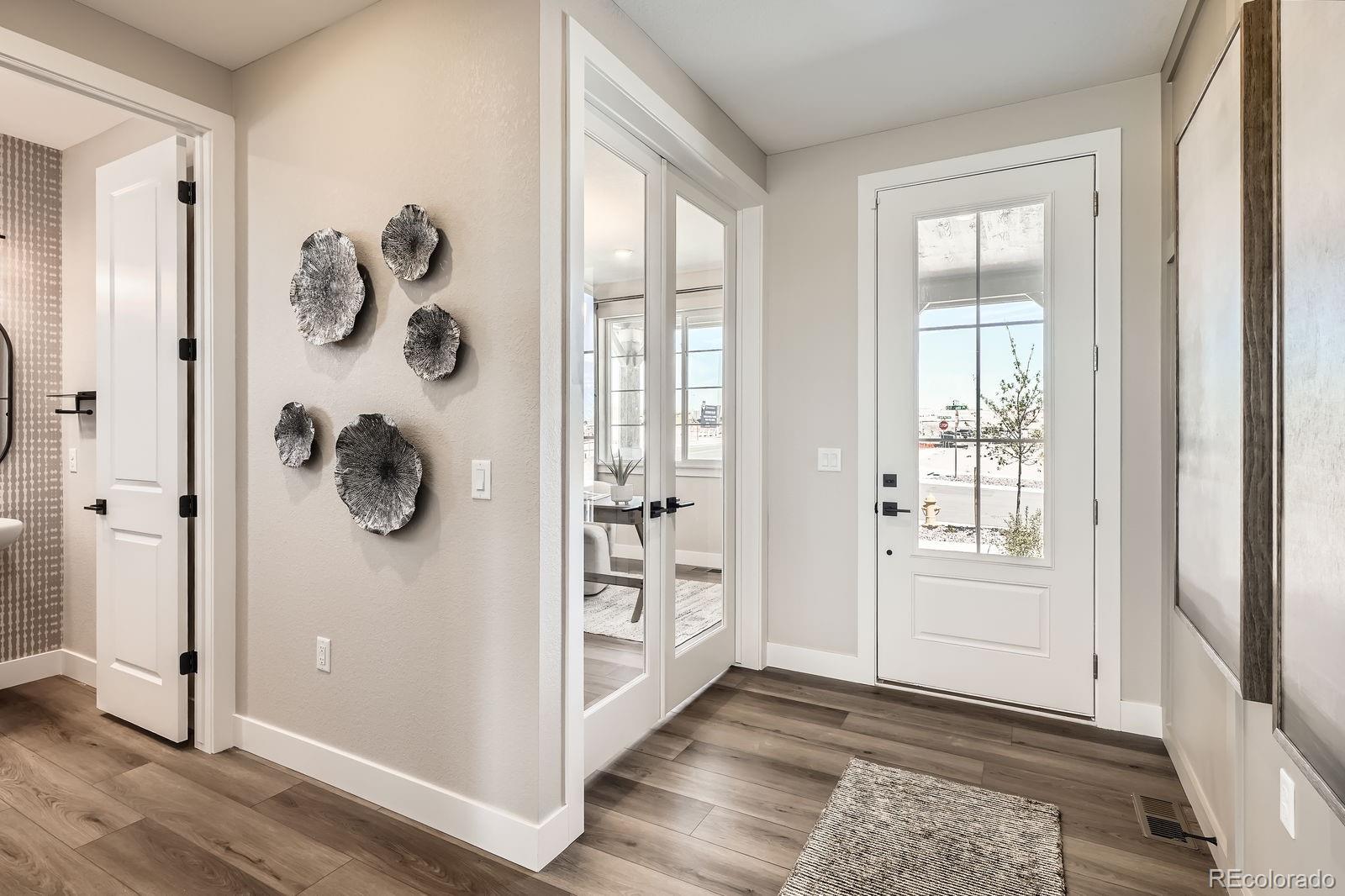 13796 Daffodil Point