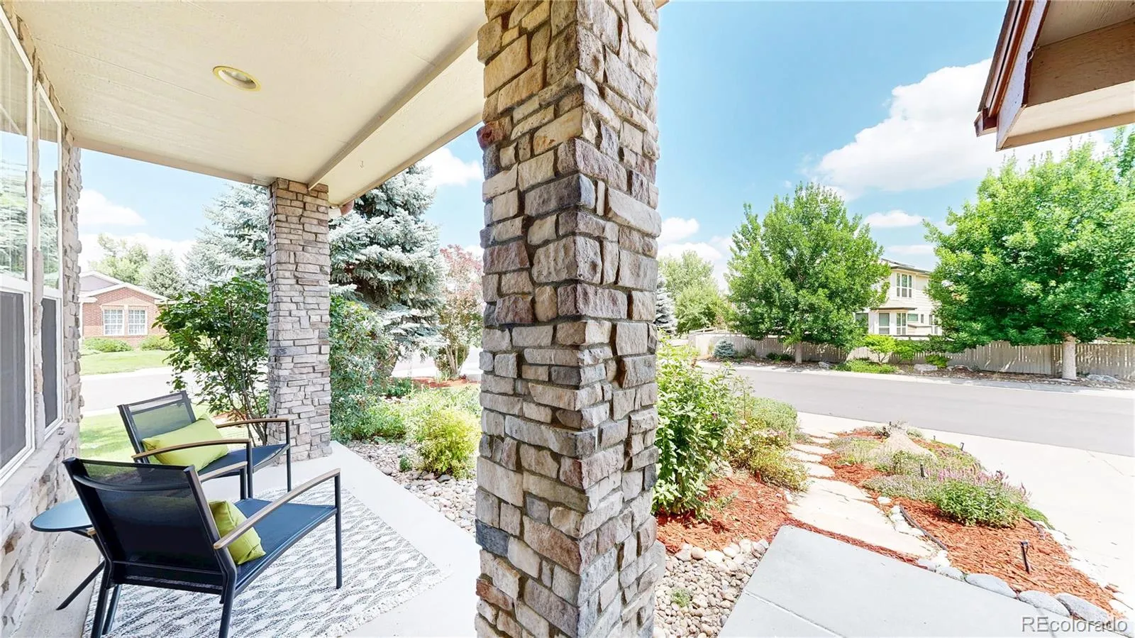 Lafayette, Colorado 80026, United States, 4 Bedrooms Bedrooms, ,3 BathroomsBathrooms,Residential,Active,163510