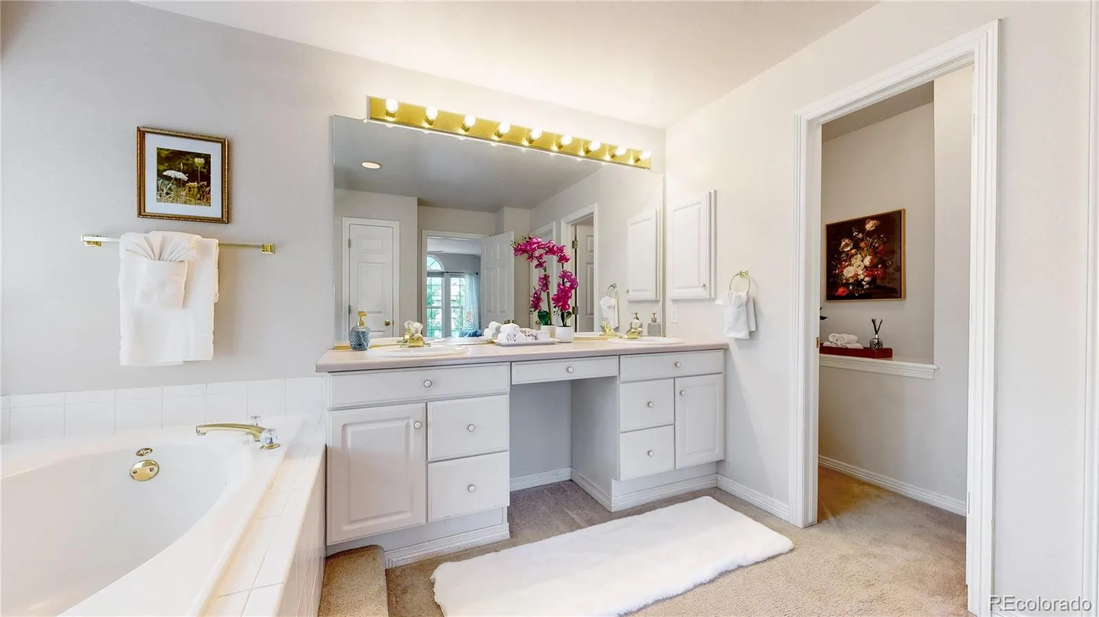 Lafayette, Colorado 80026, United States, 4 Bedrooms Bedrooms, ,3 BathroomsBathrooms,Residential,Active,163510